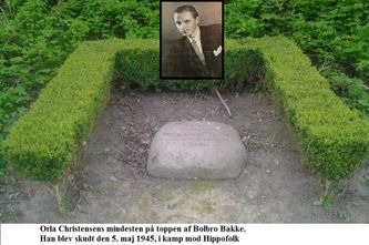 Orla Christensens mindesten på Bolbro Bakke.